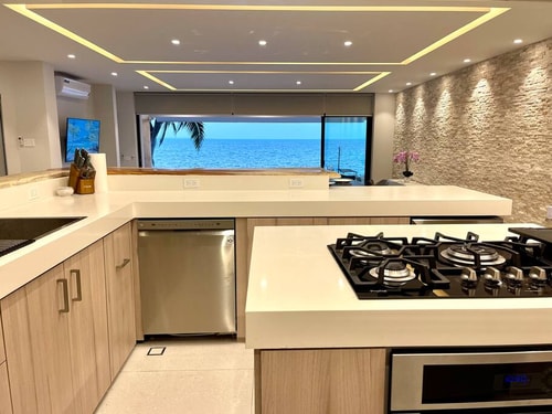 6BR Modern Oceanfront Villa w/ Infinity Pool 57 Solmar Rentals