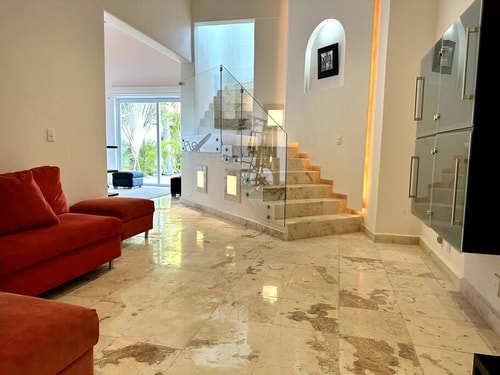 Don Village - 5BR Luxury Waterfront Private Villa 5 Solmar Rentals
