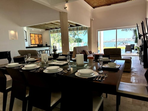 Don Village - 5BR Luxury Waterfront Private Villa 19 Solmar Rentals