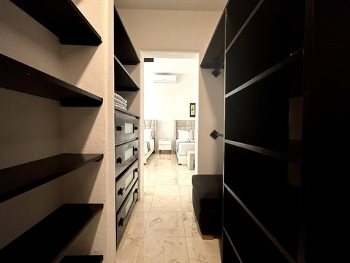 Don Village - 5BR Luxury Waterfront Private Villa 31 Solmar Rentals