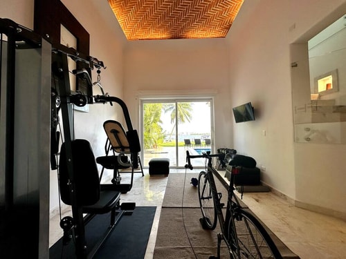 Don Village - 5BR Luxury Waterfront Private Villa 33 Solmar Rentals