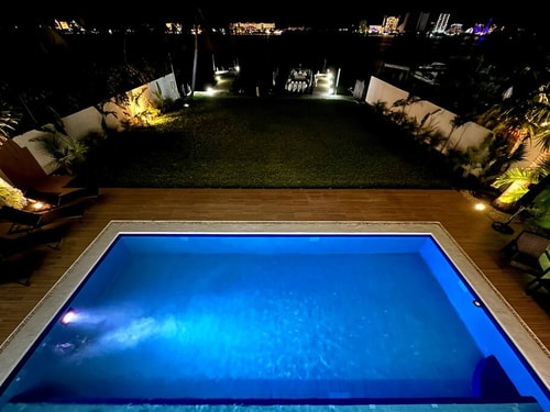 Don Village - 5BR Luxury Waterfront Private Villa 55 Solmar Rentals