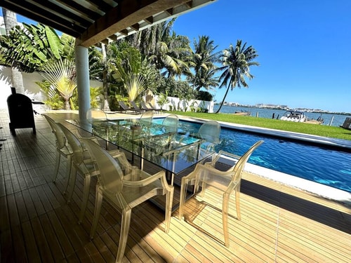 Don Village - 5BR Luxury Waterfront Private Villa 63 Solmar Rentals