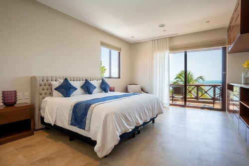 6BR Beachfront Private Luxury Villa 39 Solmar Rentals