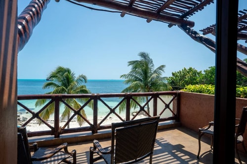 6BR Beachfront Private Luxury Villa 42 Solmar Rentals