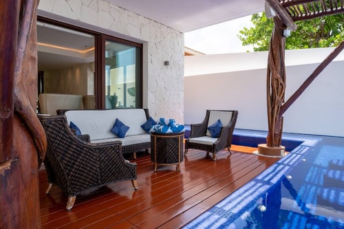 6BR Beachfront Private Luxury Villa 60 Solmar Rentals