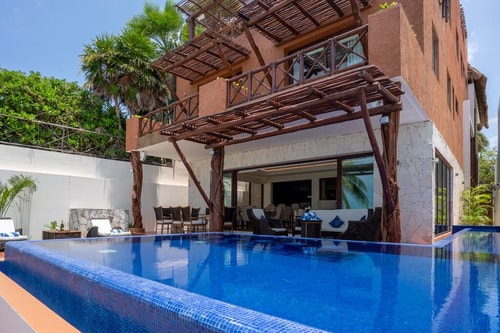 6BR Beachfront Private Luxury Villa 62 Solmar Rentals