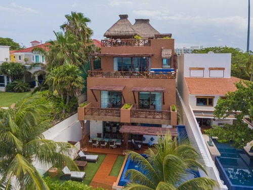 6BR Beachfront Private Luxury Villa 73 Solmar Rentals