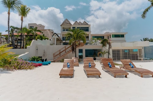 Captivating Beachfront Villa w/ Infinity Pool 35 Solmar Rentals