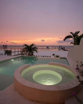 Captivating Beachfront Villa w/ Infinity Pool 89 Solmar Rentals