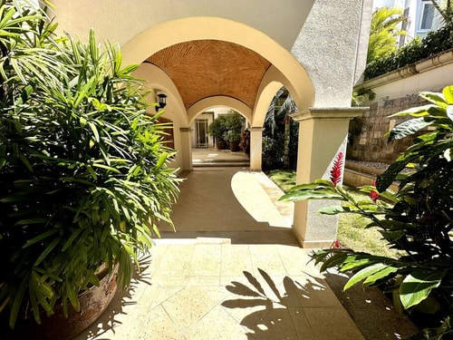 6BR Beachfront Exclusive Villa w/ Private Pool 44 Solmar Rentals