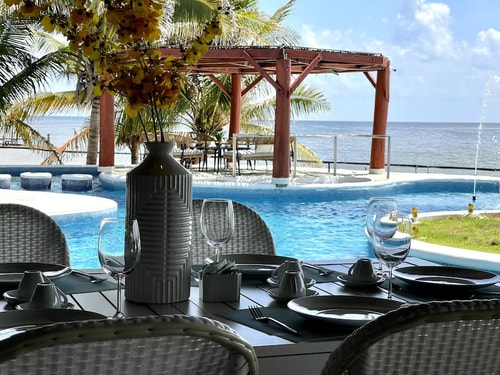 Villa Alma - Beachfront Exclusive Villa in Cancun 10 Solmar Rentals