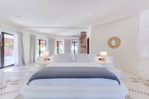 Villa Alma - Beachfront Exclusive Villa in Cancun 59 Solmar Rentals