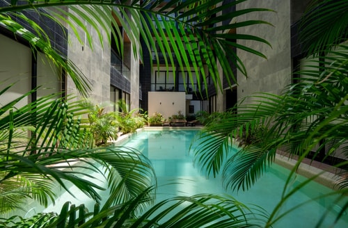Beautiful & Central Apt w/ Infinity Pool Rooftop 4 Solmar Rentals
