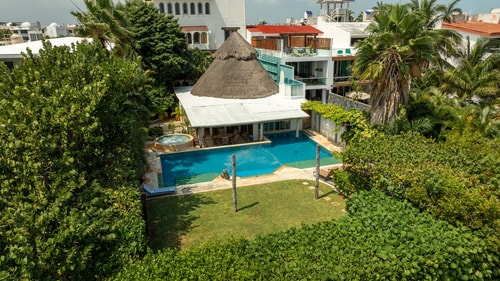 6BR Spacious Waterfront Villa w/ Private Pool 24 Solmar Rentals