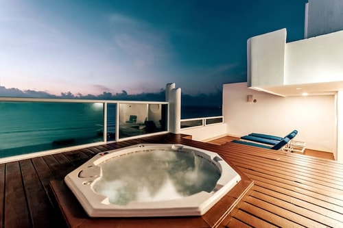 PH, Private Jacuzzi best view rooftop
