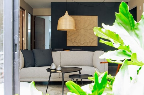 Mr. W. |  Cozy 3Br Apartment with Terrace