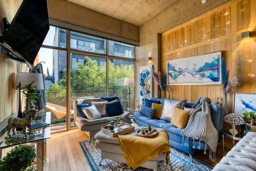 Roma | Colorful Apartment with Terrace