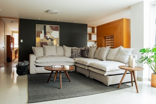 Fresh apt in La Roma