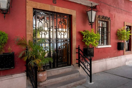 Remodeled Cozy Roma Apartment