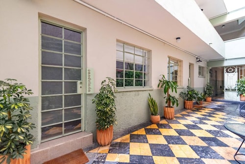 Laredo Great Location Between Parks Condesa