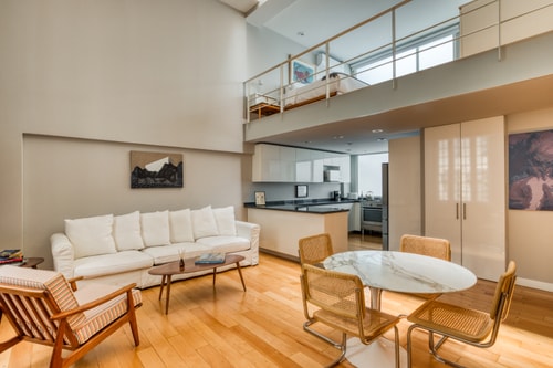 Great 1BR Two-level Loft in Colonia Roma