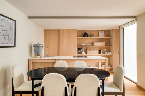 3BR Apartment with Cute Terrace