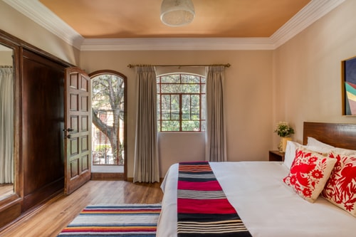 Classic 3BR Condesa House | Terrace-Tub-Patio-A/C