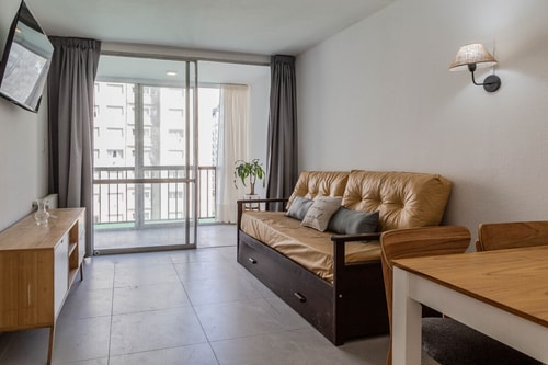 Moderno y céntrico 2 ambientes a metros del mar