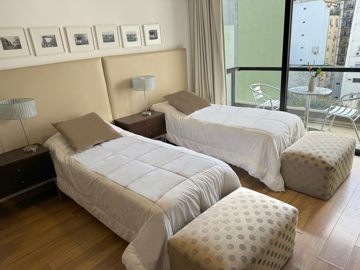 Omar Pereira | 9F.2 · One Temporary Recoleta | Pacheco de Melo 1854 9F.2