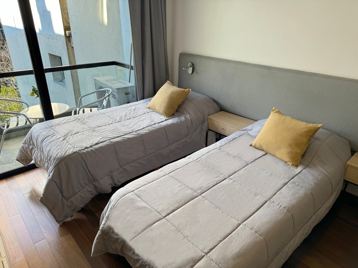 Raul Fiscalini | 9H.2 · IQ Pacheco de Melo 1859 - Loft en Recoleta 9H -2-