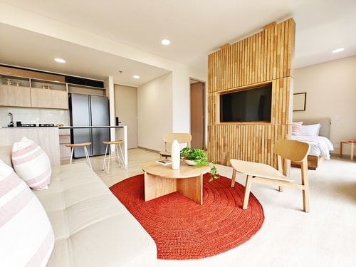 Skandinavian Flat | Balcony | Opn kitchen