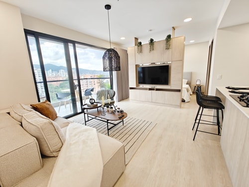 luxury Scandinavian-style apartment | Ac | Balcony