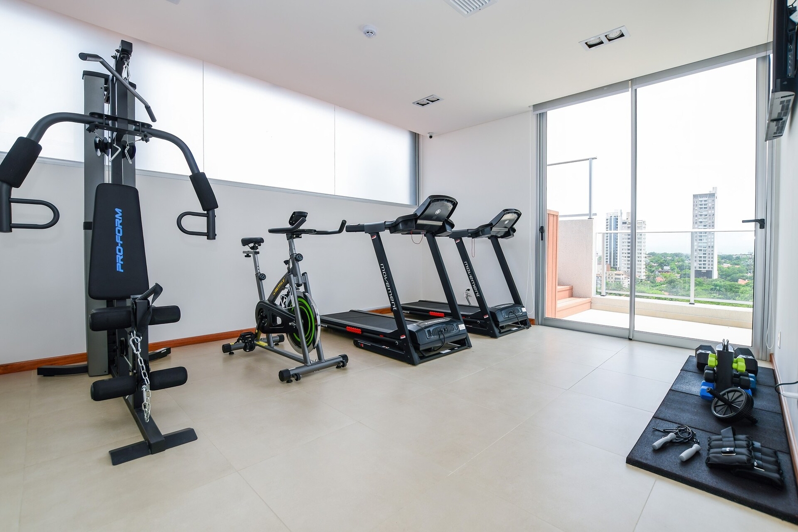 Edificio Boutique - ¡Caminá al Shopping del Sol! 14 Meridian Executive Rentals