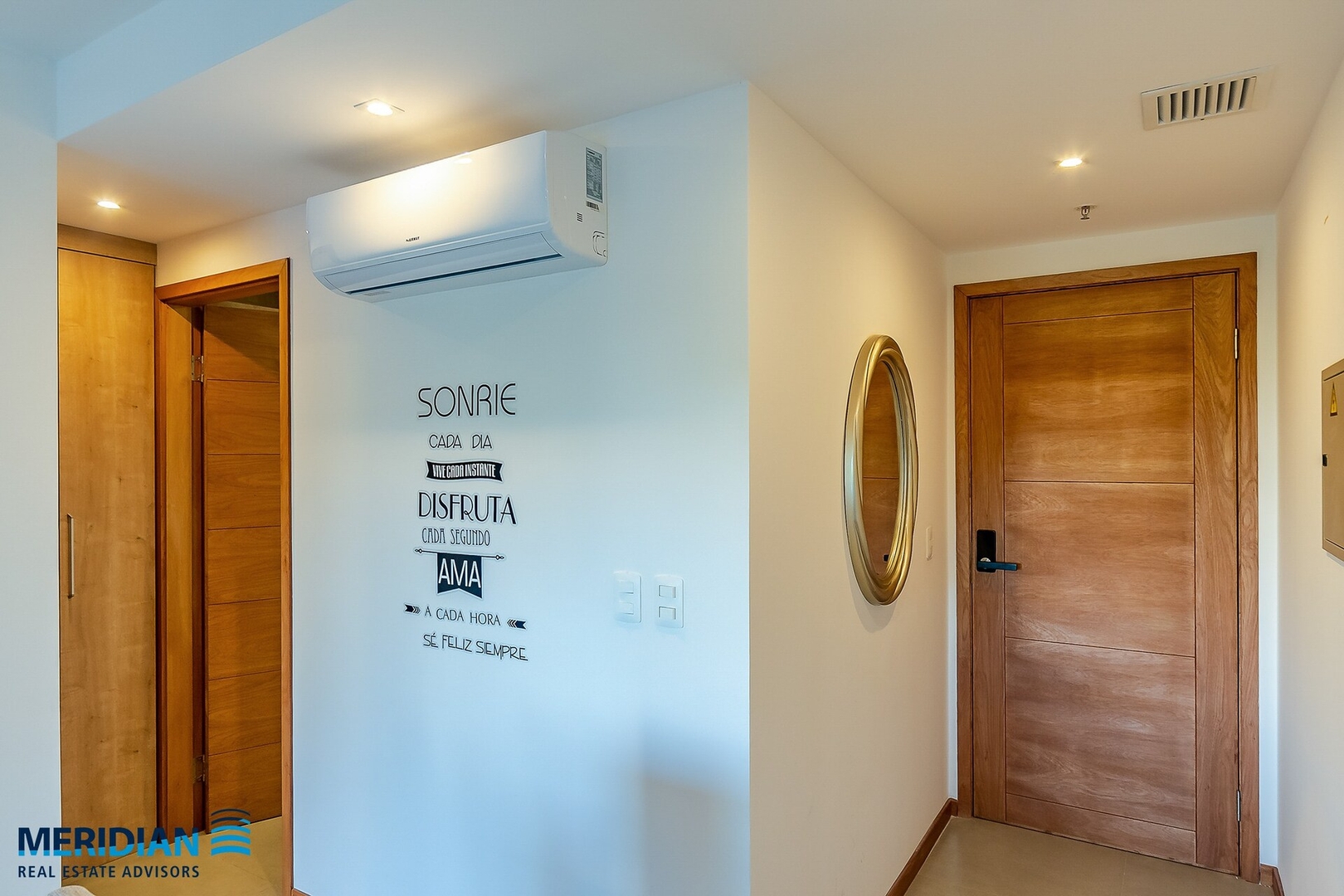 ¡A estrenar y a 30m del Shopping del Sol! 12 Meridian Executive Rentals