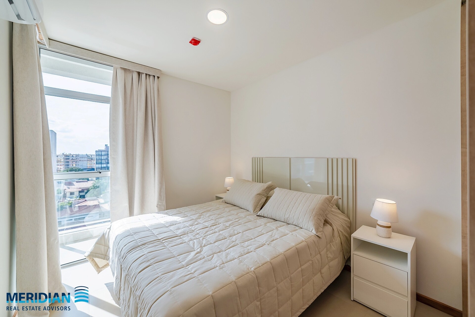 Edificio boutique a estrenar! 12 Meridian Executive Rentals