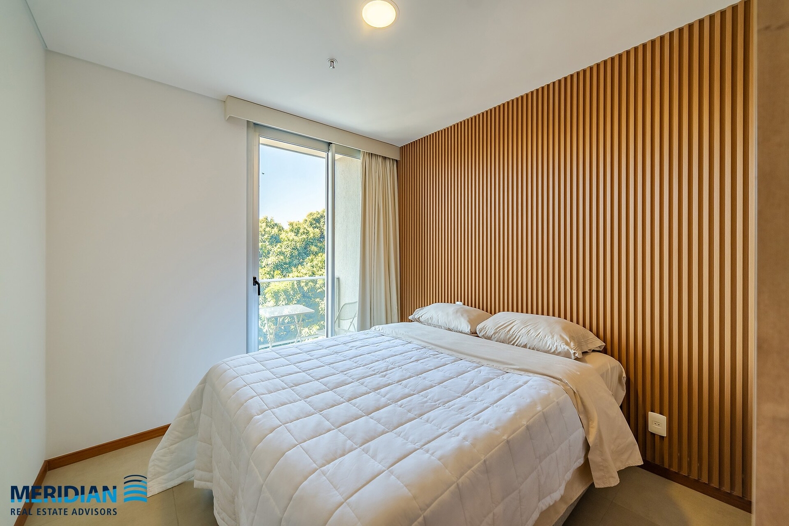 Depto premium a pasos del Shopping del Sol! 90m2! 4 Meridian Executive Rentals