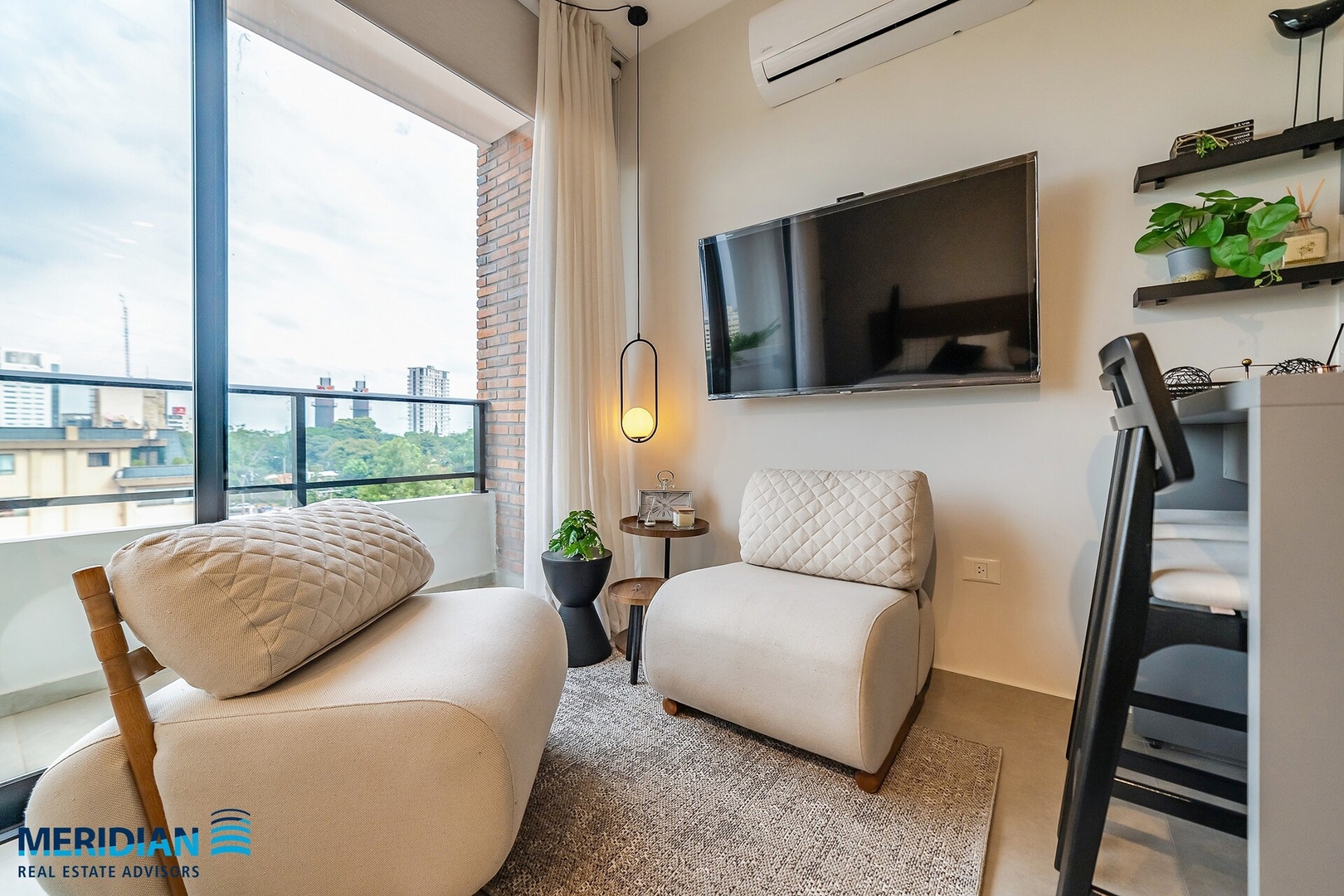 ¡A pasos del Shopping del Sol c/ deco profesional! 1 Meridian Executive Rentals