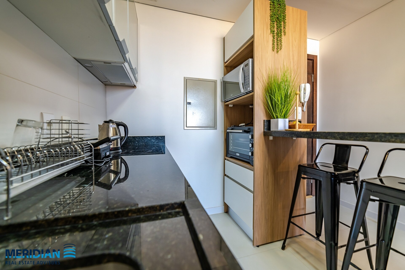 A pasos del Shopping del Sol! A estrenar! 4 Meridian Executive Rentals