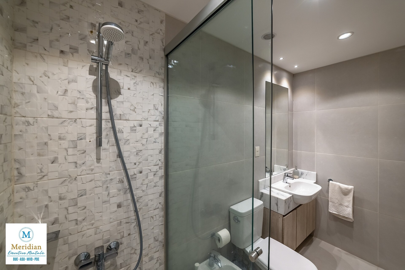  2 Meridian Executive Rentals