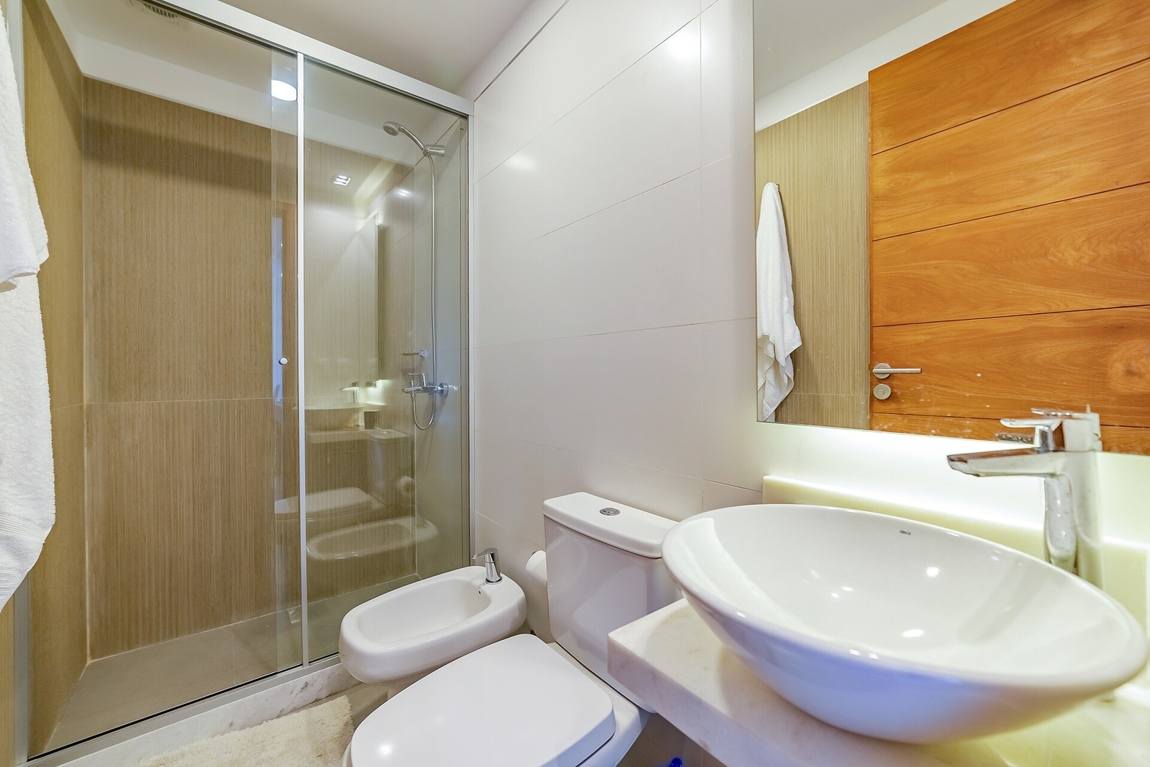  9 Meridian Executive Rentals