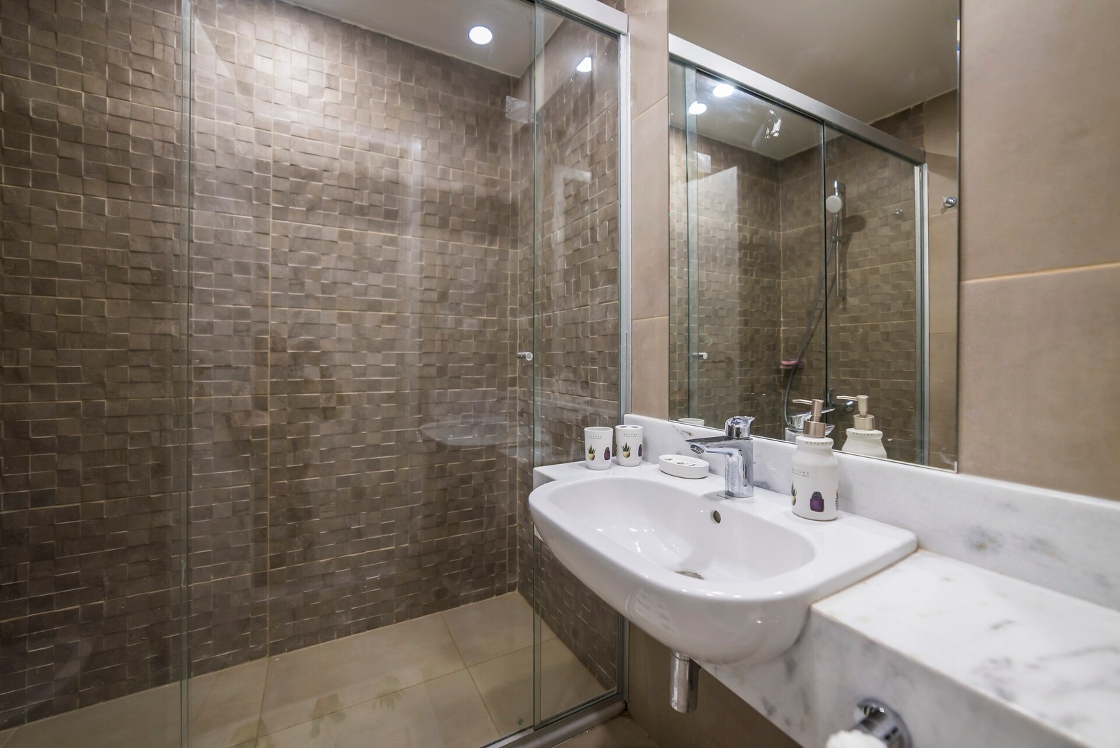Avda. Sta Teresa para Exigentes! Torre de Lujo! 5* 11 Meridian Executive Rentals