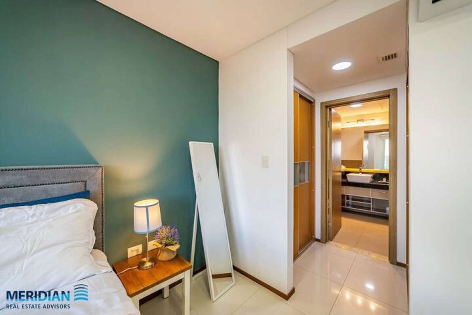 Lujoso departamento a estrenar, zona Shopping! 19 Meridian Executive Rentals