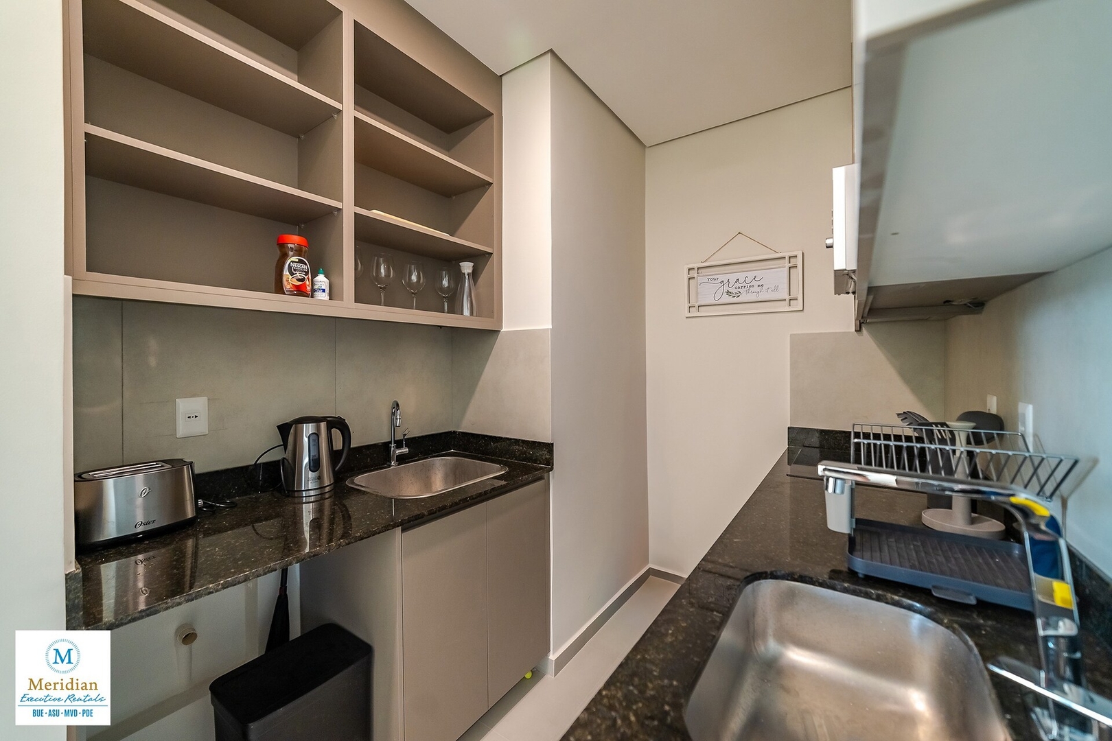 Departamento Premium a pasos del Shopping del Sol! 6 Meridian Executive Rentals