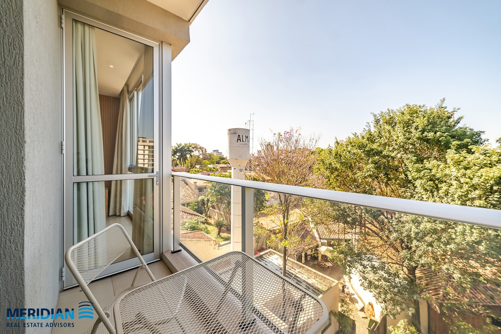 Depto premium a pasos del Shopping del Sol! 90m2! 24 Meridian Executive Rentals