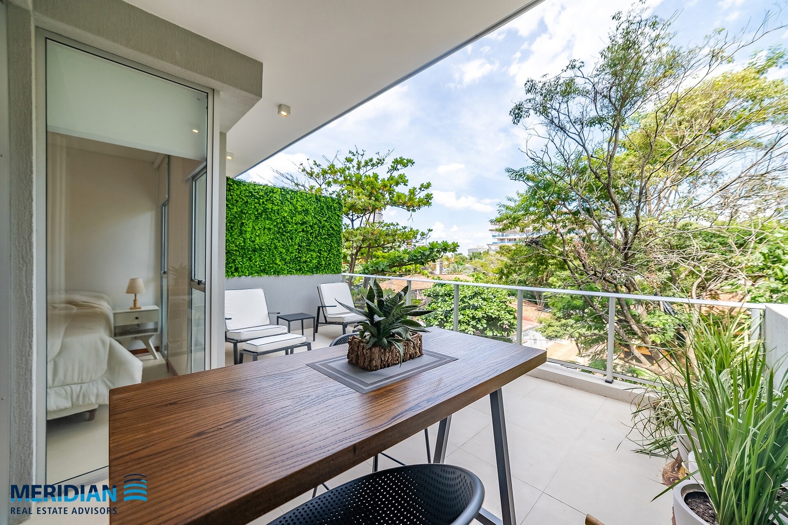  9 Meridian Executive Rentals