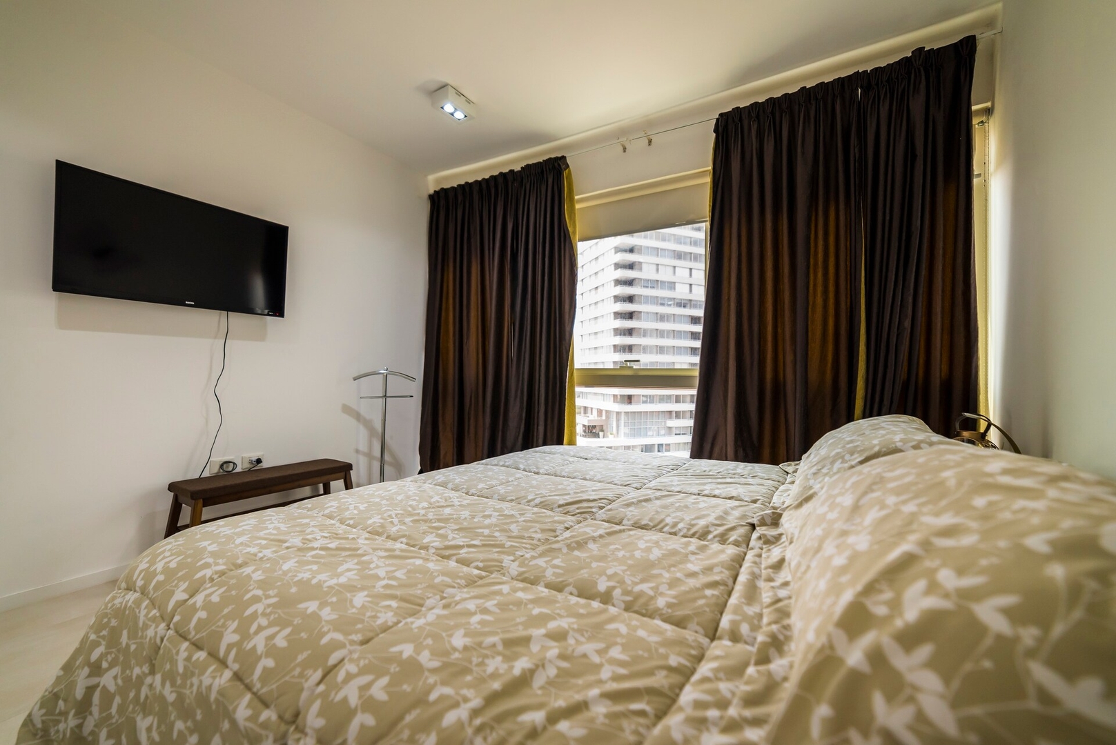 A pasos de los Shoppings y principales puntos! 14 Meridian Executive Rentals