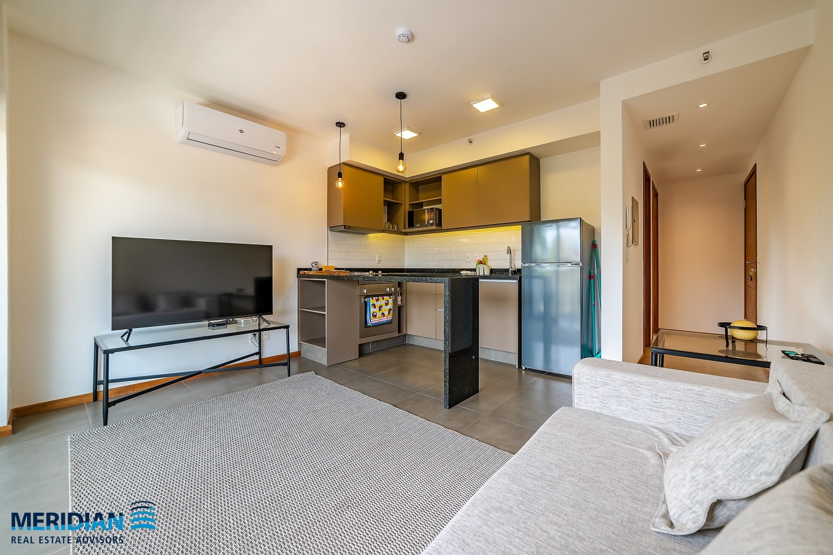 ¡A pasos de Paseo Galería! 16 Meridian Executive Rentals