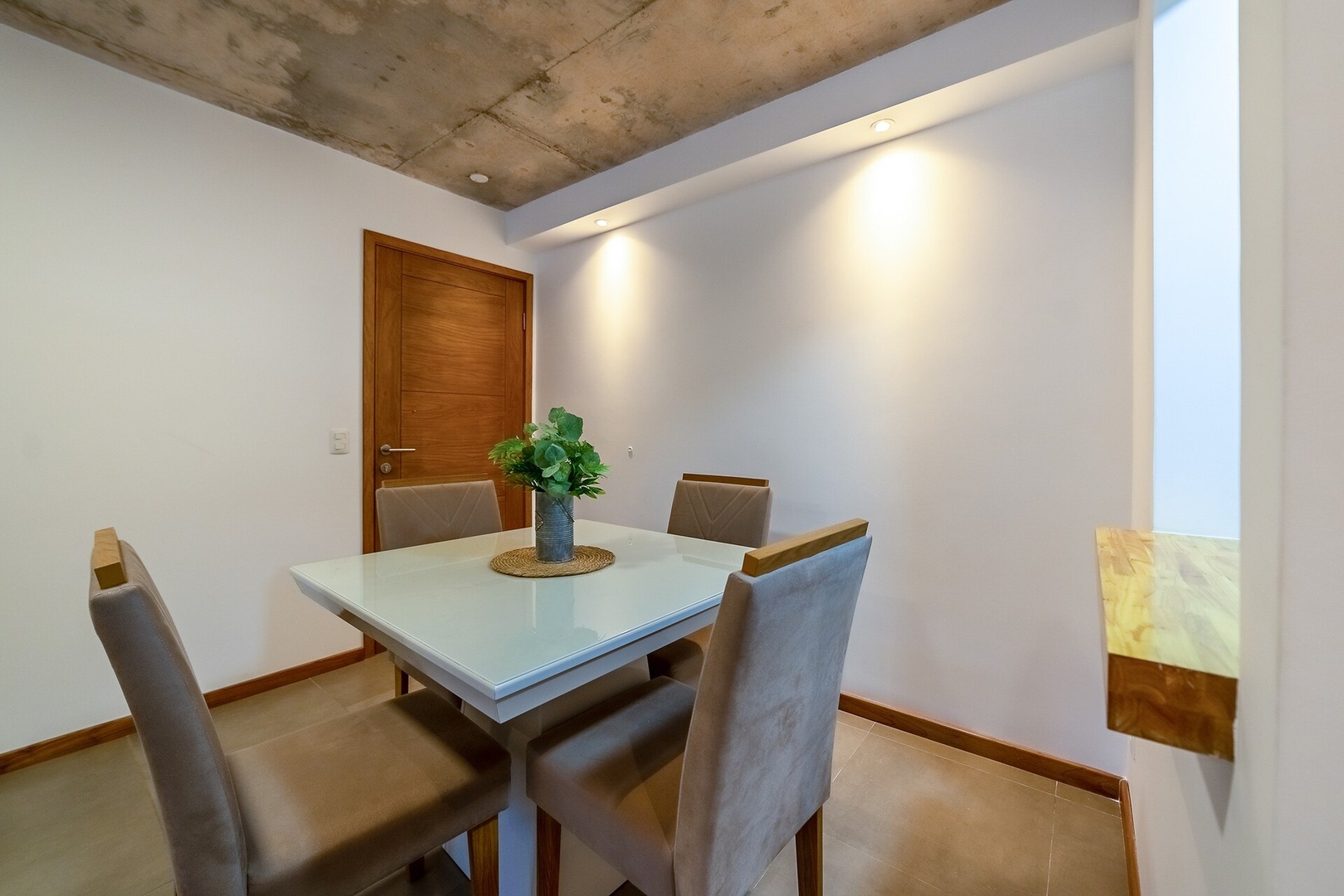 1 Dorm. A estrenar! A pasos de Shopping P/Galería. 8 Meridian Executive Rentals