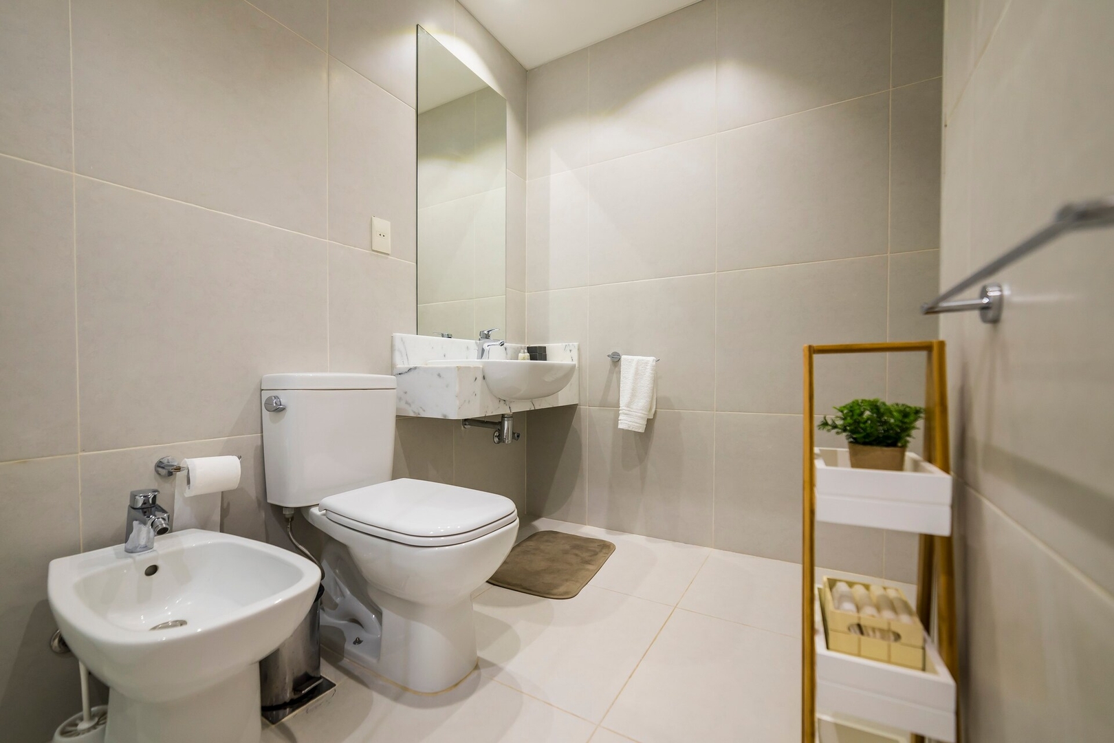 A pasos de los Shoppings y principales puntos! 2 Meridian Executive Rentals